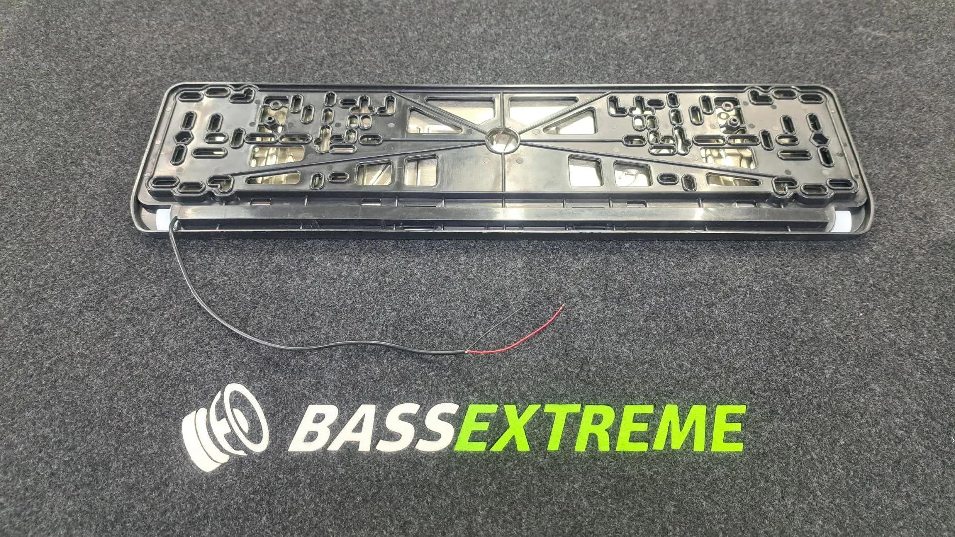 Номерная рамка Bass Extreme с подсветкой
