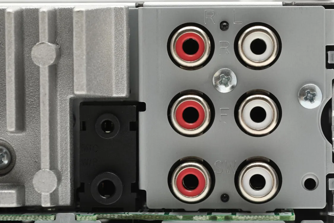 PIONEER MVH-S520BT