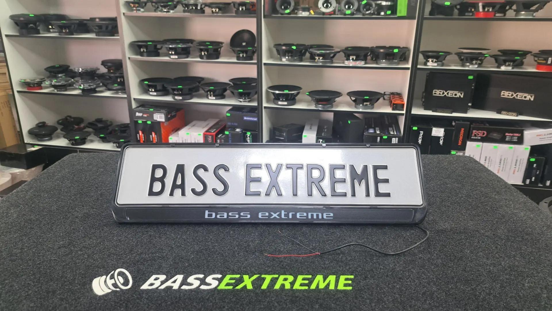 Номерная рамка Bass Extreme с подсветкой
